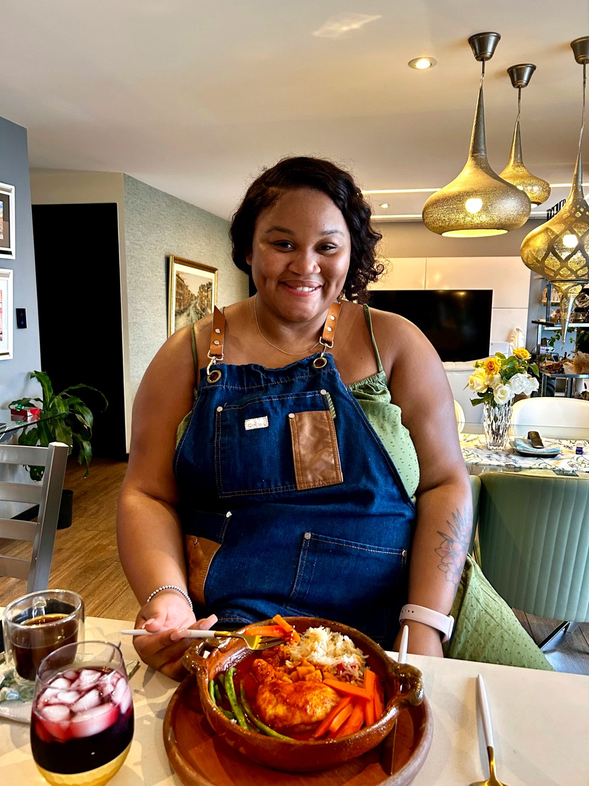 Guest enjoying a Guatemalan meal